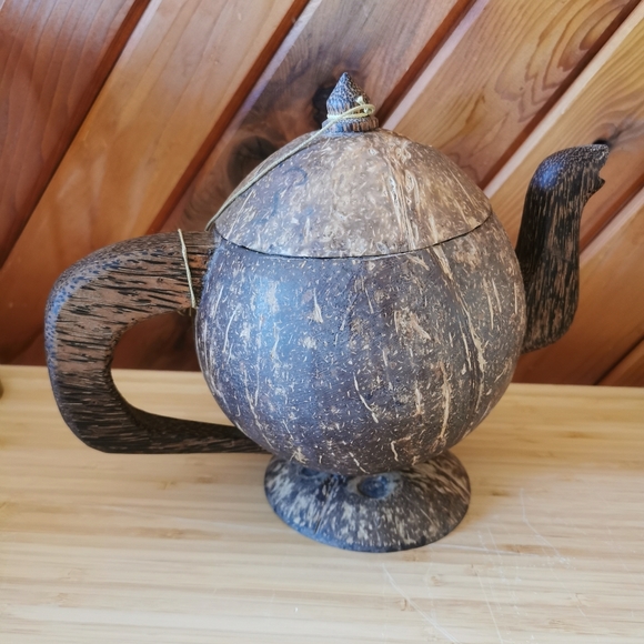 Coconut Shell Teapot - Picture 6 of 12